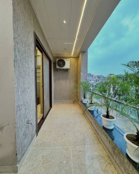  luxury-residency Balcony