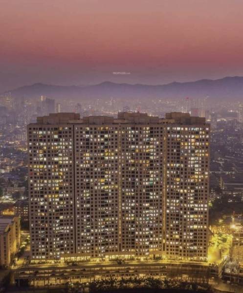  la-familia Elevation