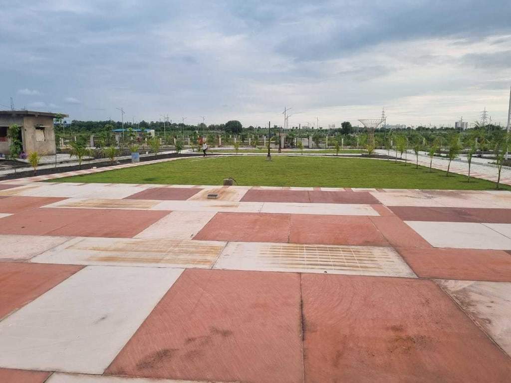  nagar 41 sector 1 Plot