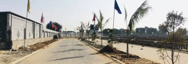  prime Internal Roads & Footpaths