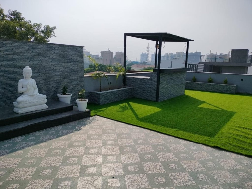  homes floors 4 Landscape Garden and Tree Planting