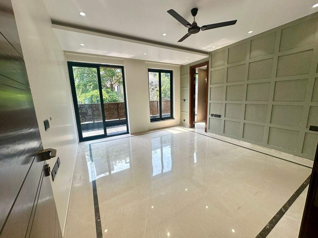  luxury builder floor 418 sq yards Living Area