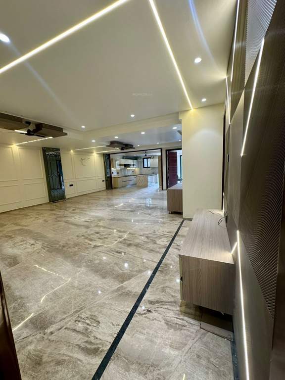  luxury builder floor 418 sq yards Living Area