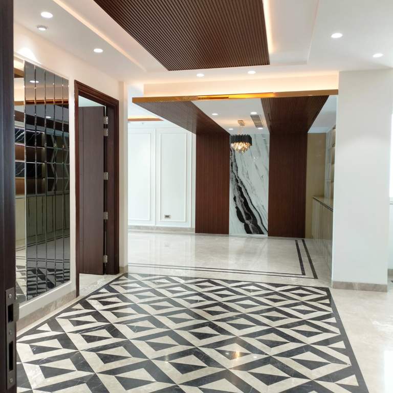  luxury builder floor 500 sq yrds Living Area