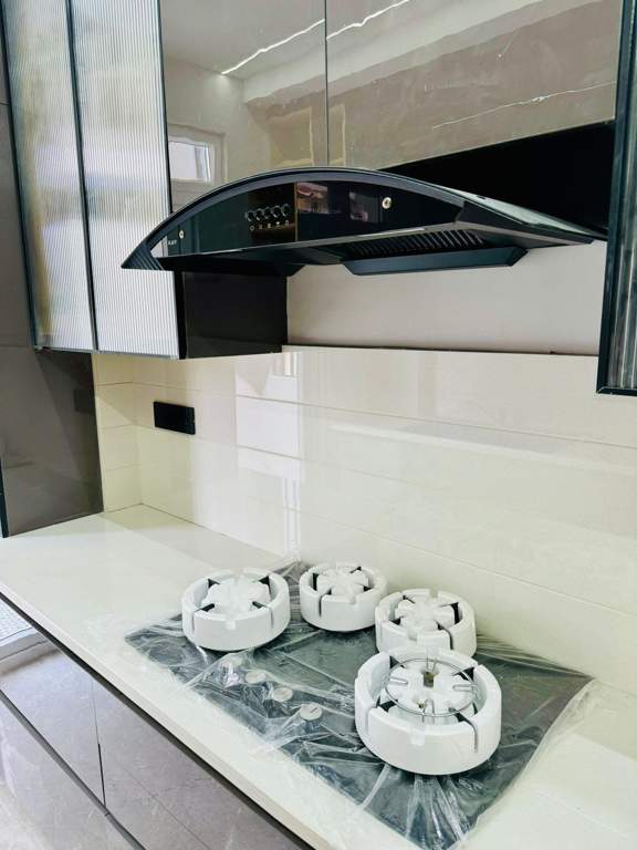  homes floors 3 Kitchen