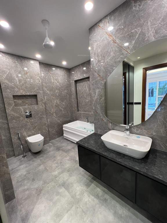  homes floors 5 Bathroom