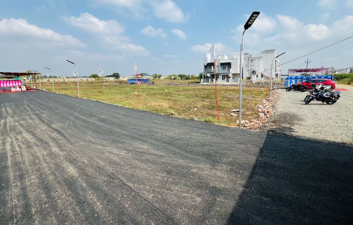  doctors ashville garden Internal Roads & Footpaths