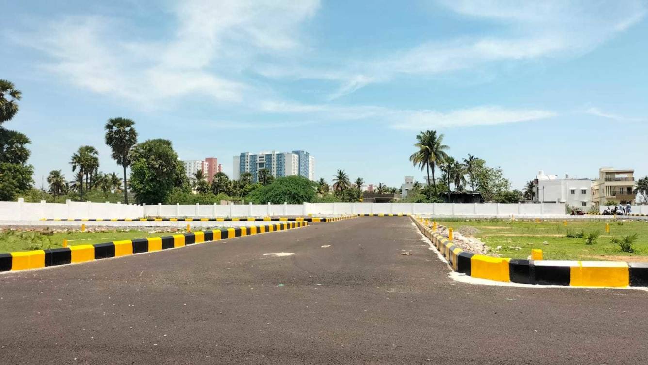  aura garden phase 1 Plot