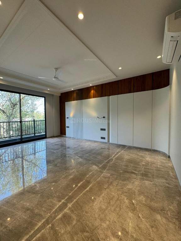  homes floors 7 Living Area