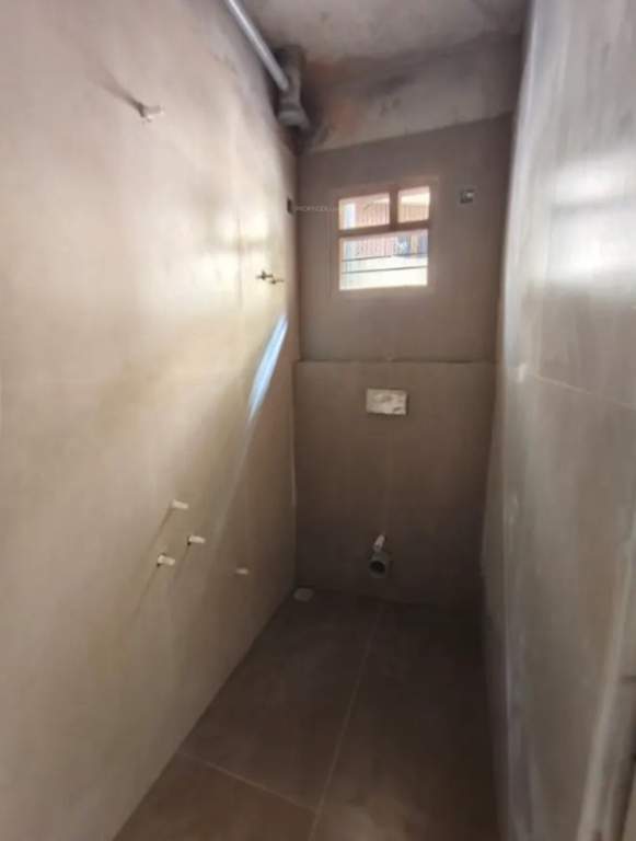  gayathri anandha sundram Bathroom