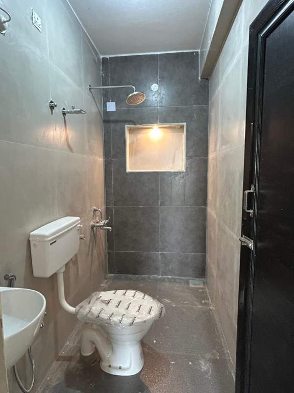  pallava garden Bathroom