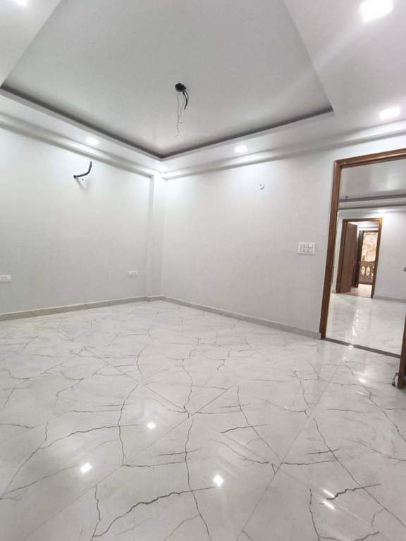 platinum floors 200 sq yard Living Area