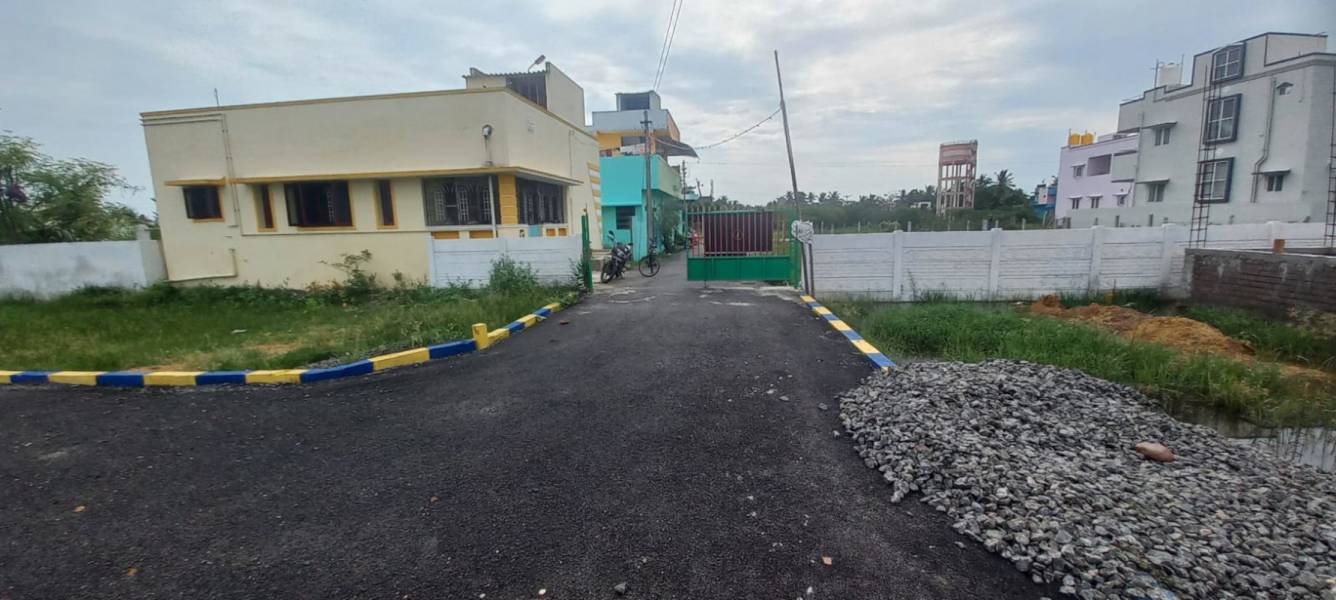  rail avenue Internal Roads & Footpaths