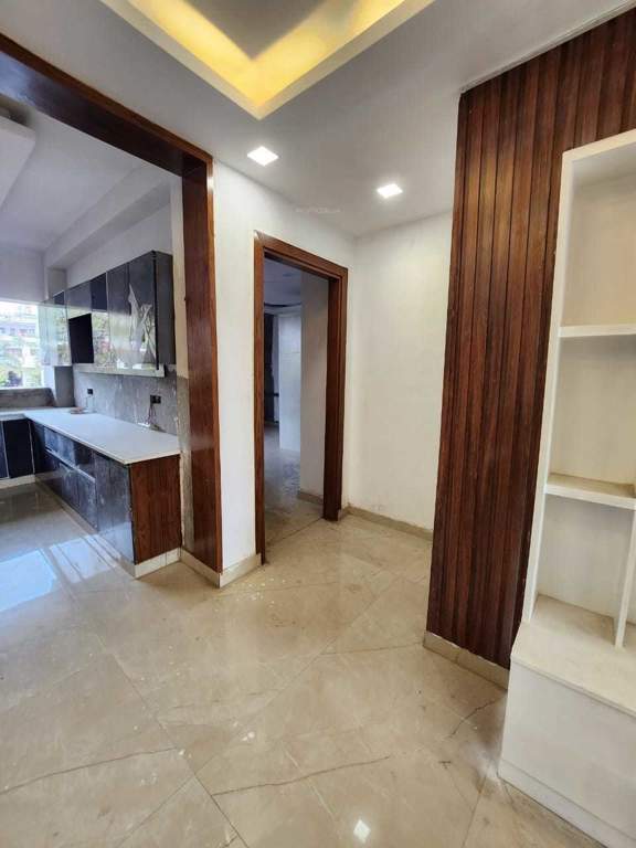  rich elegant floors 472 sq yard Living Area