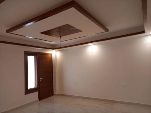  elegant-floors-400-sq-yard Bedroom