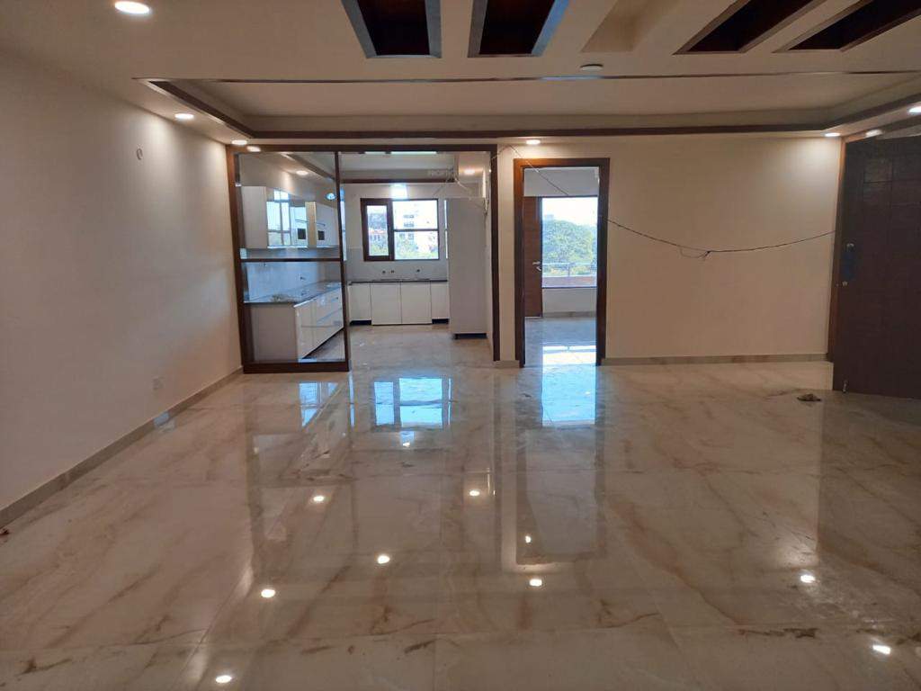 elegant floors 400 sq yard Living Area