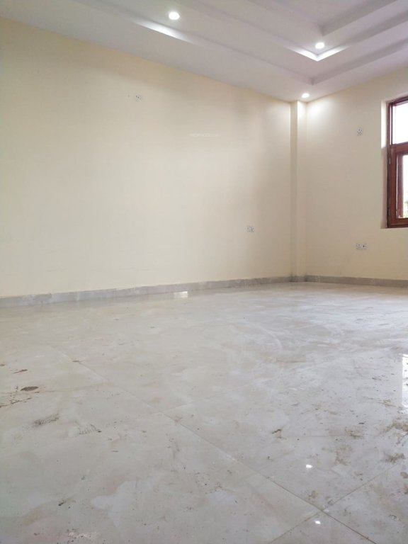 floors 350 sq yard Bedroom