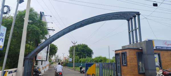  royal-star Gated Community