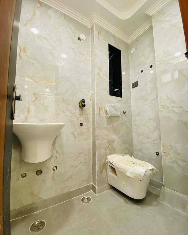  lavish homes Bathroom