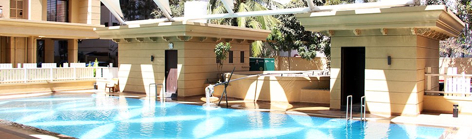  royale Swimming Pool