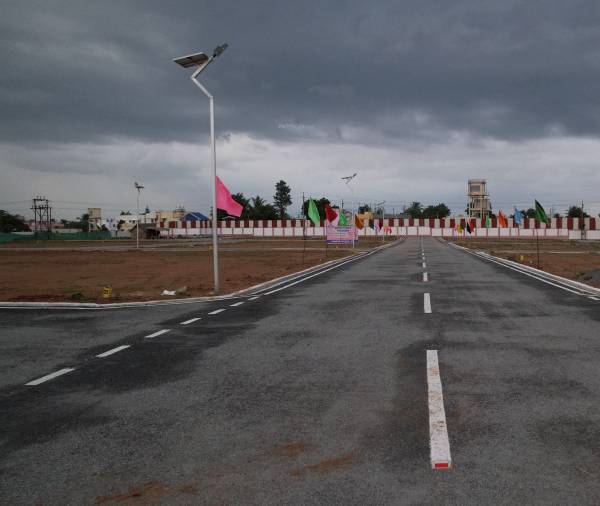  vr-garden Internal Roads & Footpaths