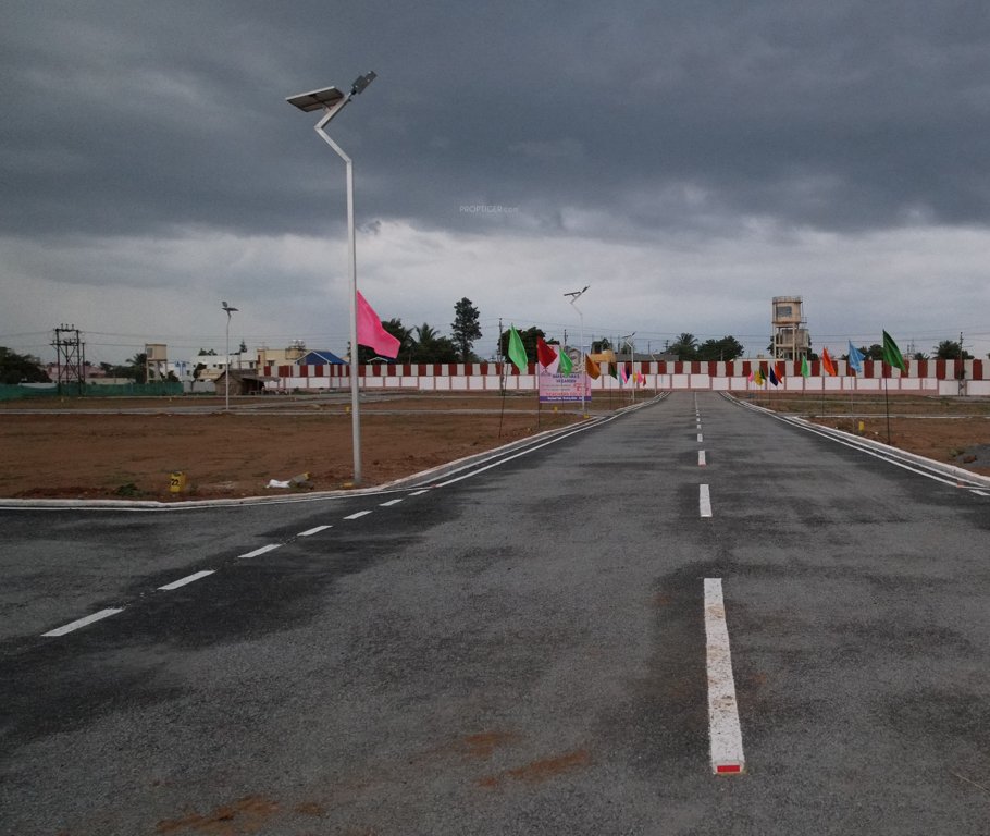  vr garden Internal Roads & Footpaths