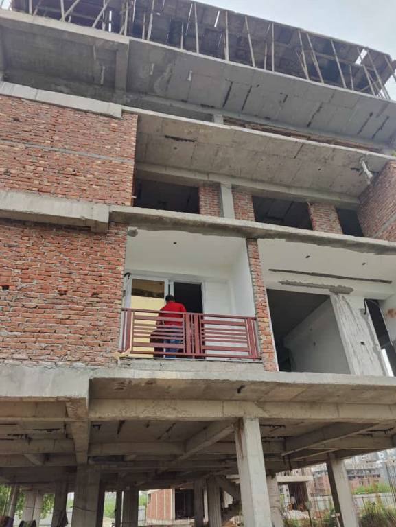 sunwest homes 107 Tower B Construction Status Apr 25