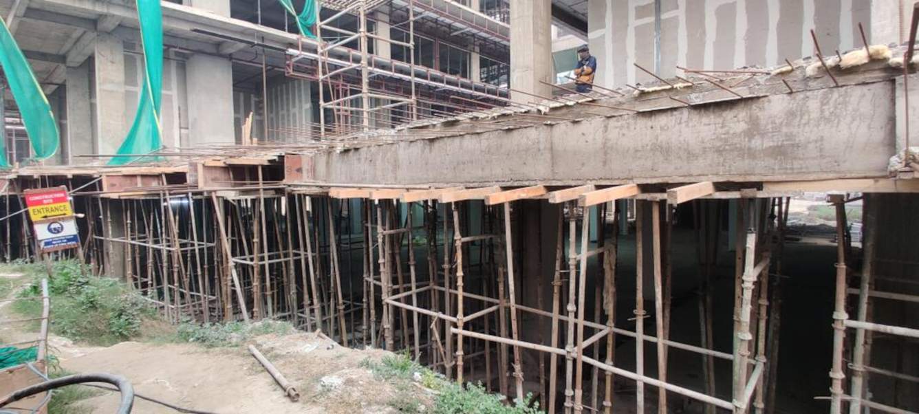  neoworld phase 1 Tower D And F Construction Status Aug 24