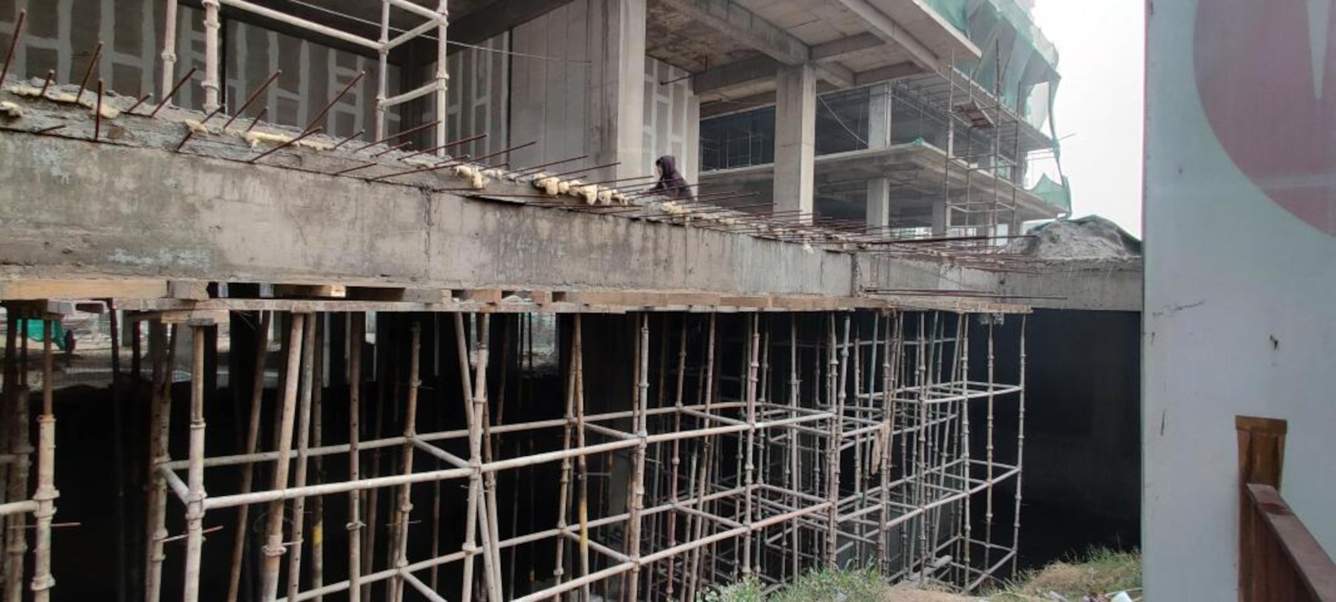  neoworld phase 1 Tower D And F Construction Status Aug 24