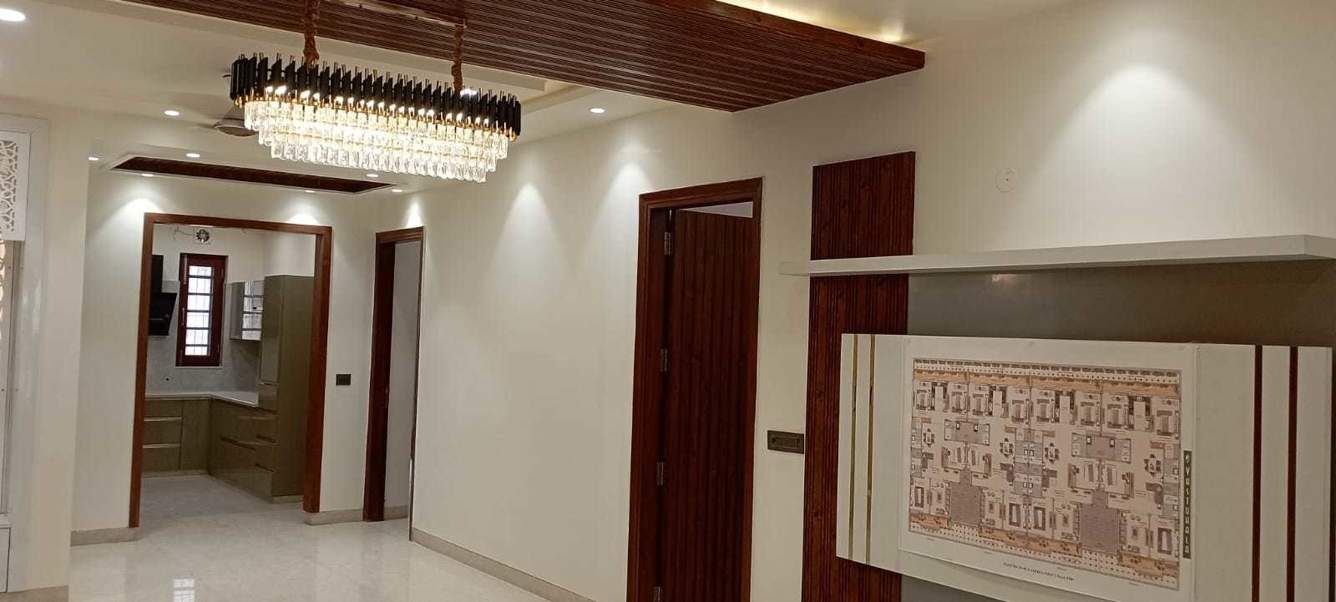  modern floors 303 sq yard Living Area