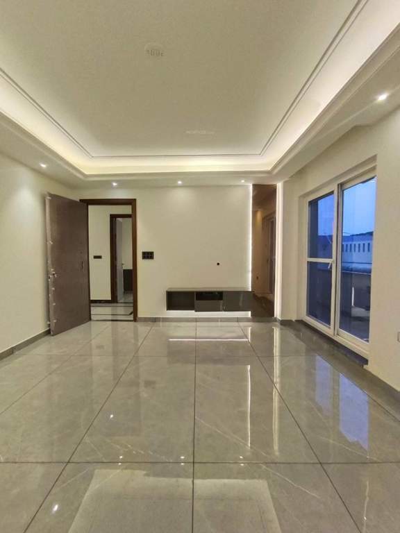  ultra luxurious floor 460 sq yard Living Area