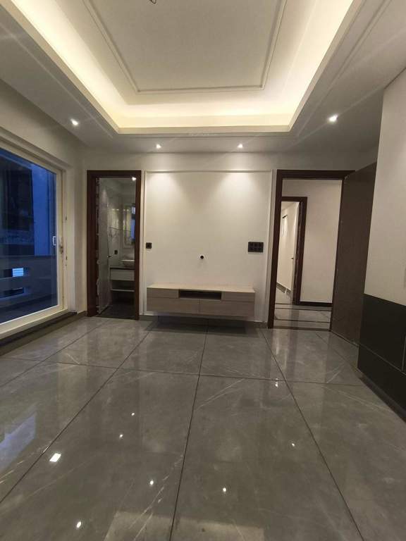  ultra luxurious floor 460 sq yard Living Area