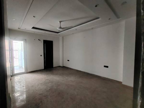  premium-builder-floors Living Area