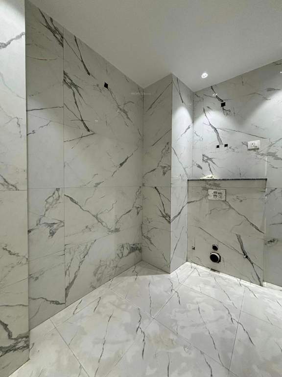 luxury floors 275 sq yard Bathroom