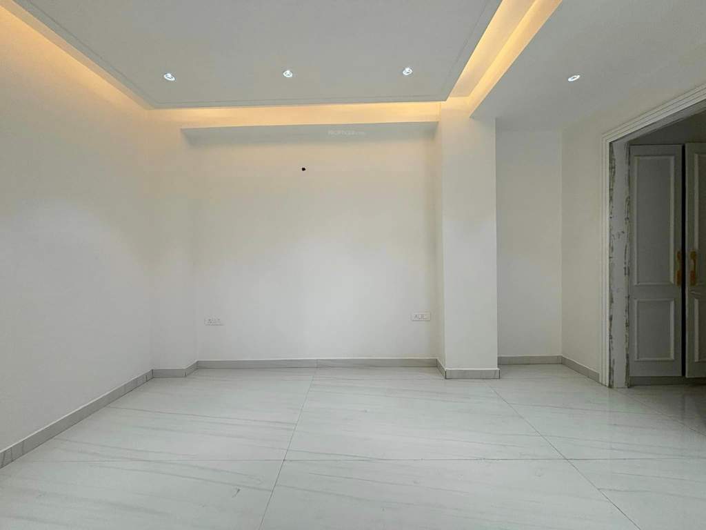 luxury floors 275 sq yard Living Area