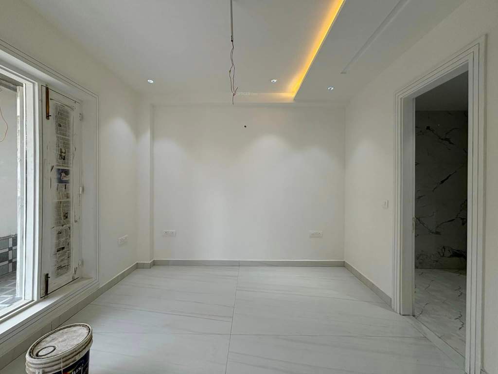 luxury floors 275 sq yard Living Area