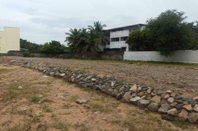  ecr-plots Internal Roads & Footpaths