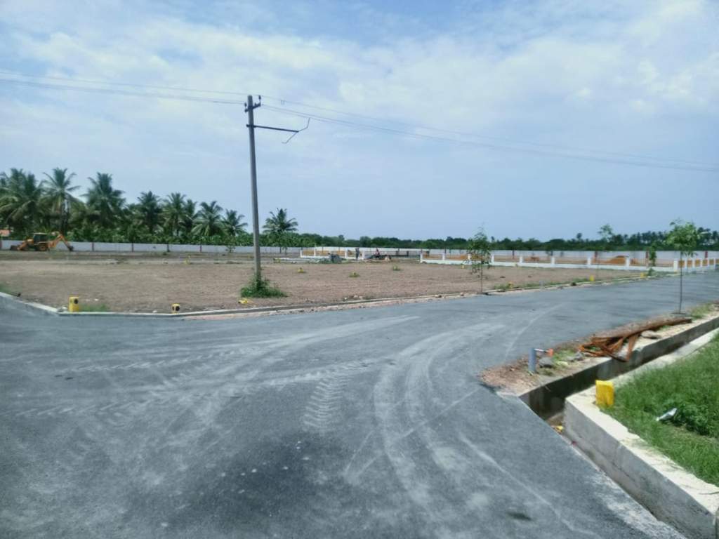  aanandham avenue Internal Roads & Footpaths