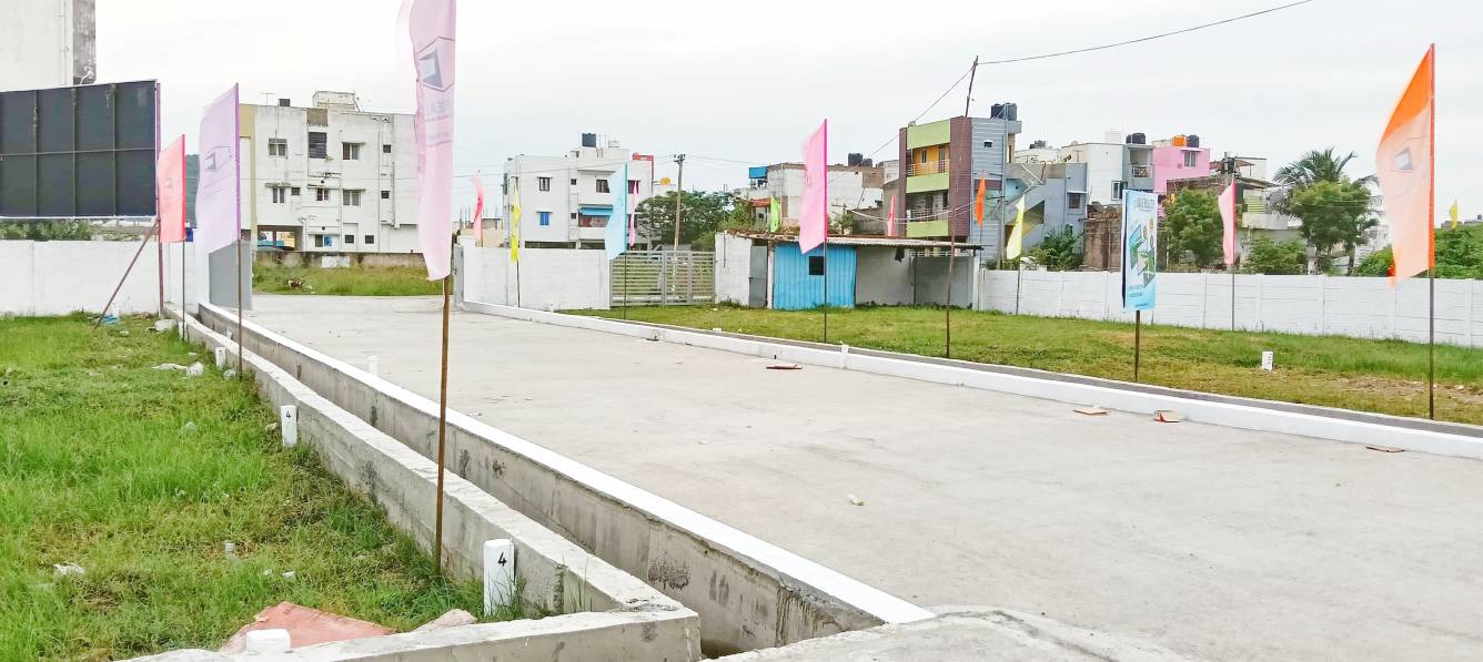  akan avenue phase iii and iv Plot