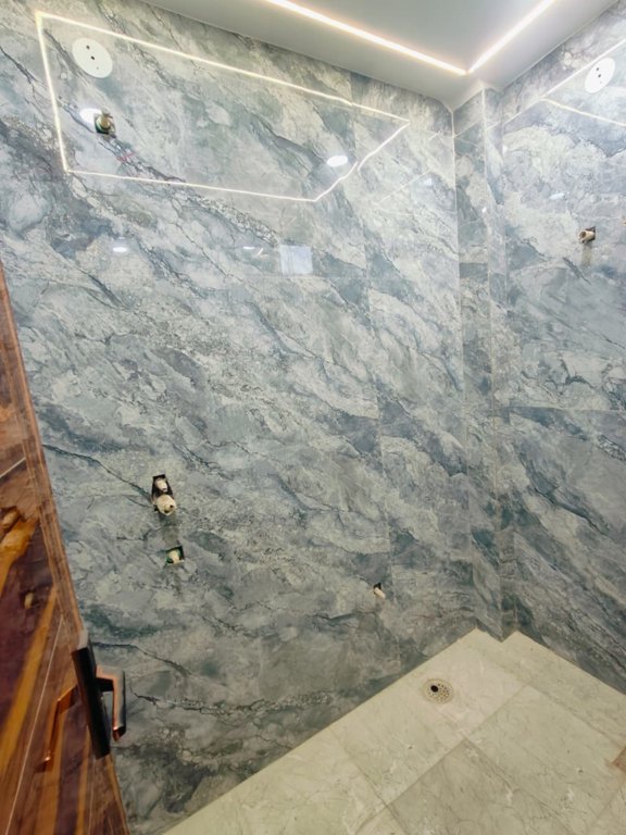  metro view floors Bathroom