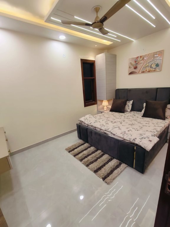  metro view floors Bedroom