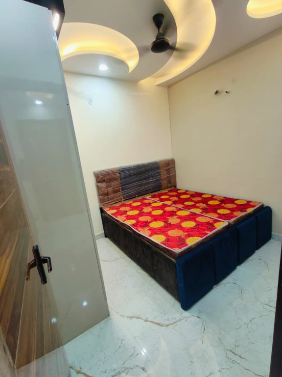  metro view floors Bedroom