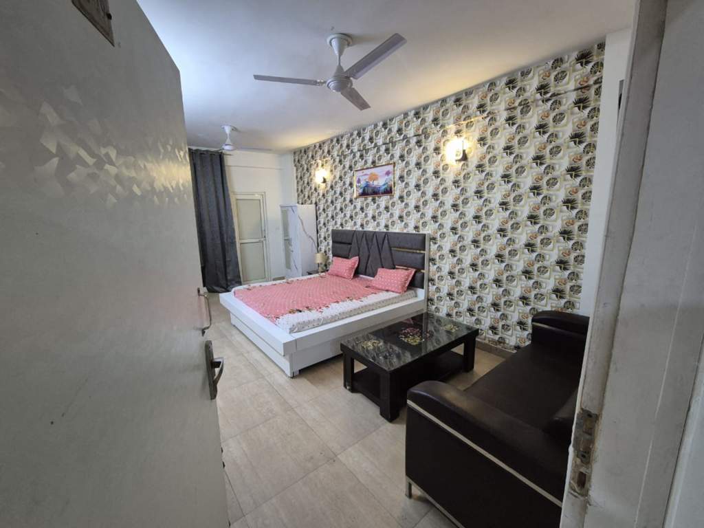  krishna orchid studio apartments Bedroom