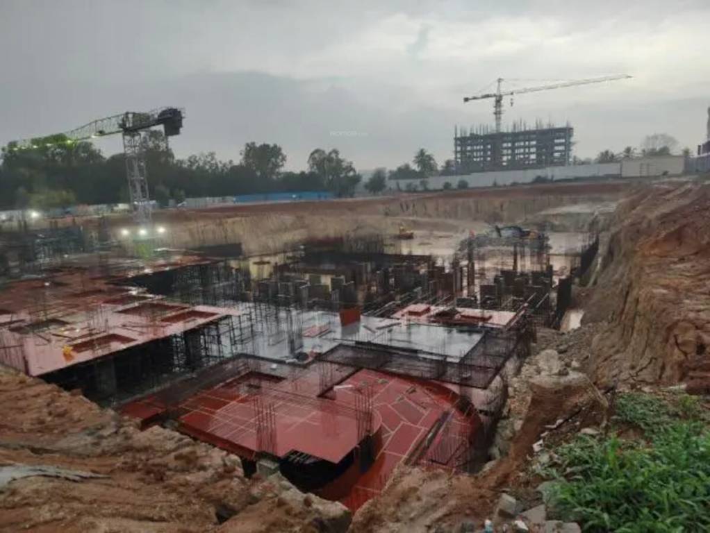  akino Trendsquares Panathur Construction Status May 25