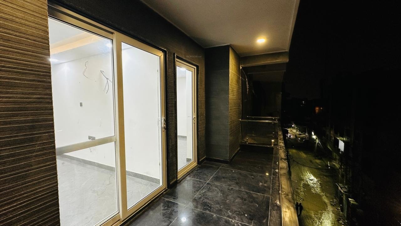 housing reality apartment Balcony