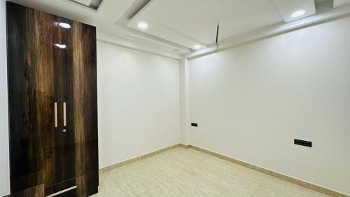  housing-reality-apartment Bedroom