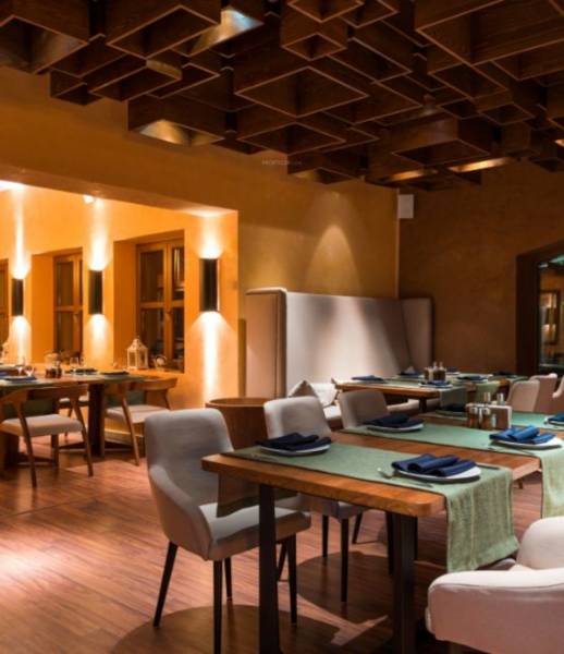  sarvome-gokulam Restaurant