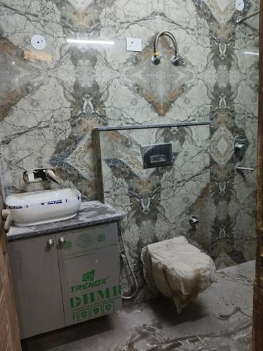  luxury-floors-275-yd Bathroom