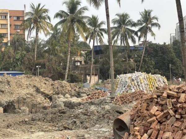 constructionStatus of 4Sight Superia