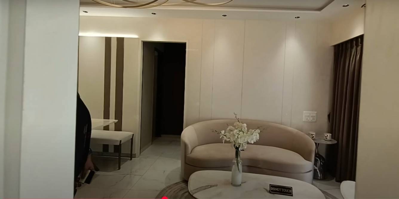 Man Aaradhya Parkwood